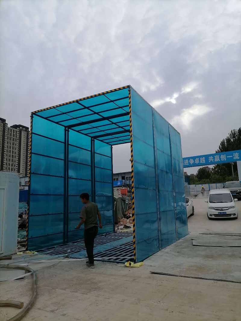 洛陽(yáng)洗車(chē)機,封閉式洗車(chē)機